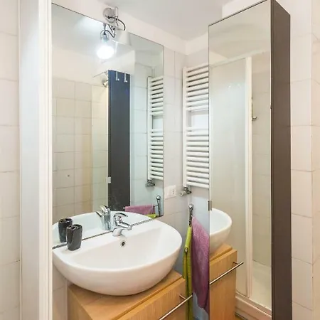 Genovahost - Low Cost Sant'anna Apartment Genoa