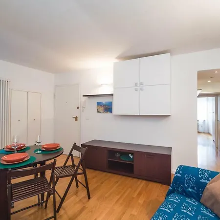 Apartment Genovahost - Low Cost Sant'anna *
