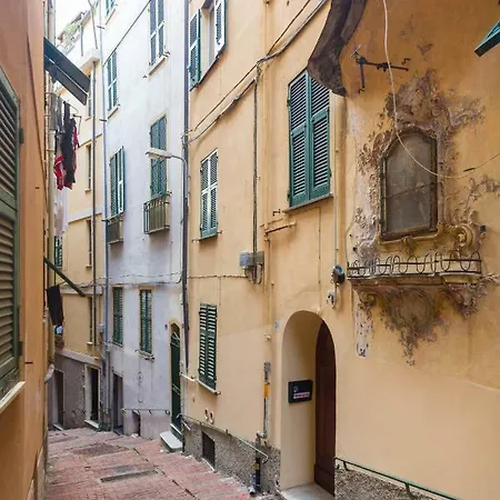 Apartment Genovahost - Low Cost Sant'anna *